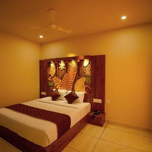 King Room Garden View